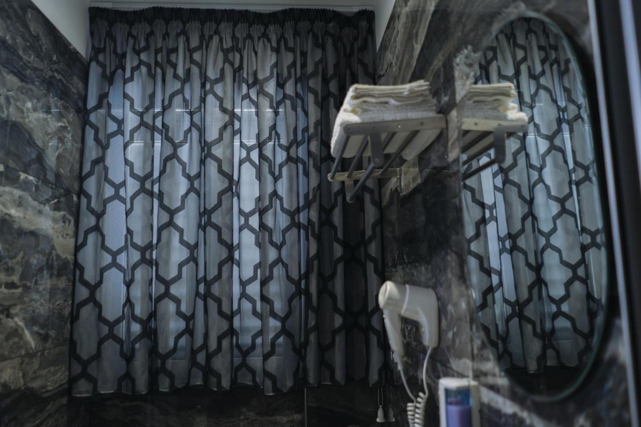 Dl Luxury B&B เนเปิลส์ ภายนอก รูปภาพ