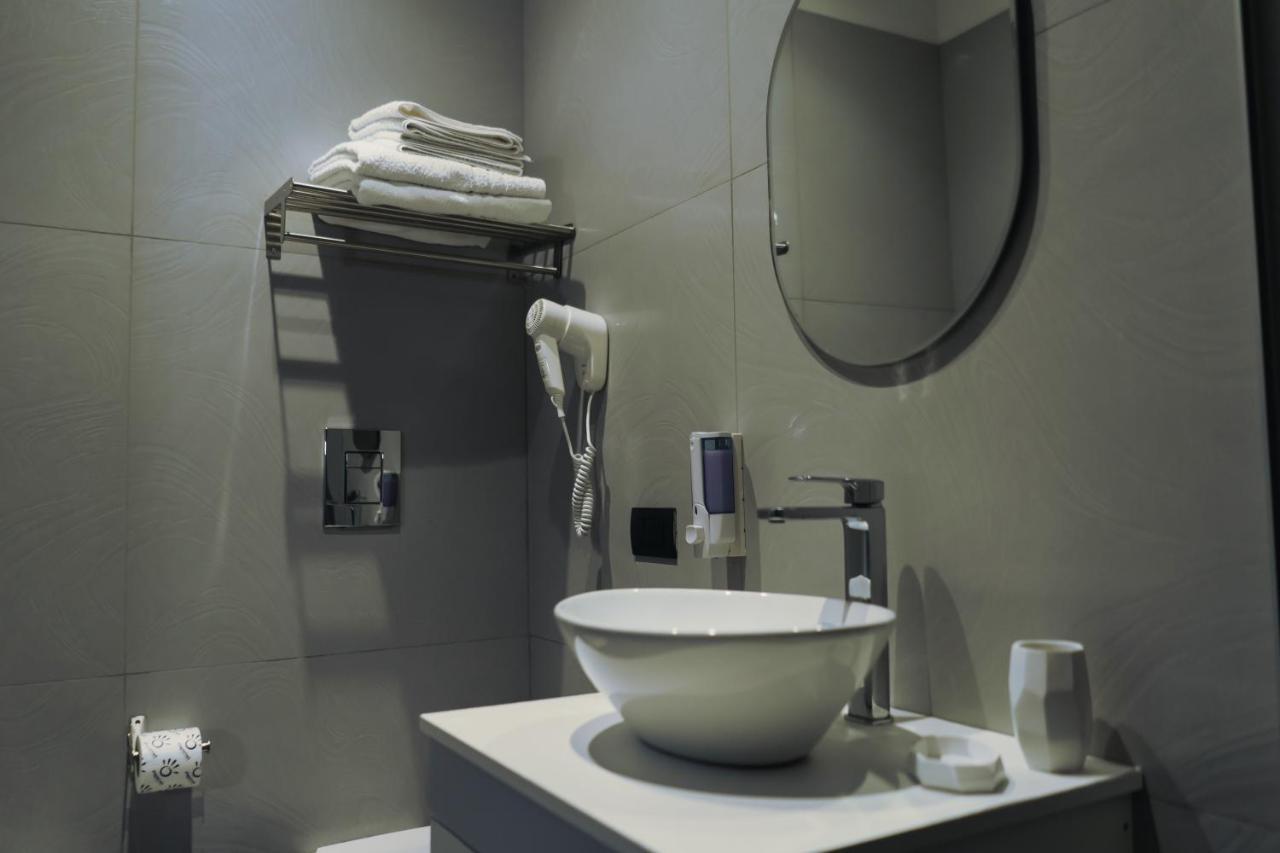 Dl Luxury B&B เนเปิลส์ ภายนอก รูปภาพ